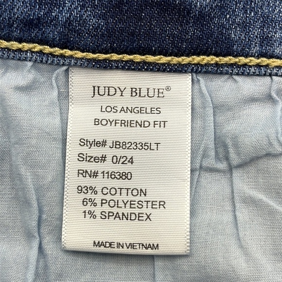 Judy Blue Light Blue Boyfriend Jeans - Picture 10 of 16